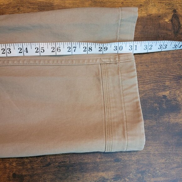 Duluth Trading Co Khakis Mens 40x32 Measures 40x31 Flex Ballroom Relaxed Fit - Picture 11 of 12
